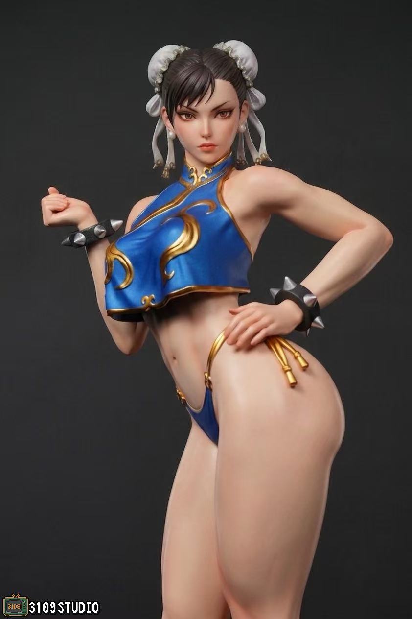 Chun-Li figure
