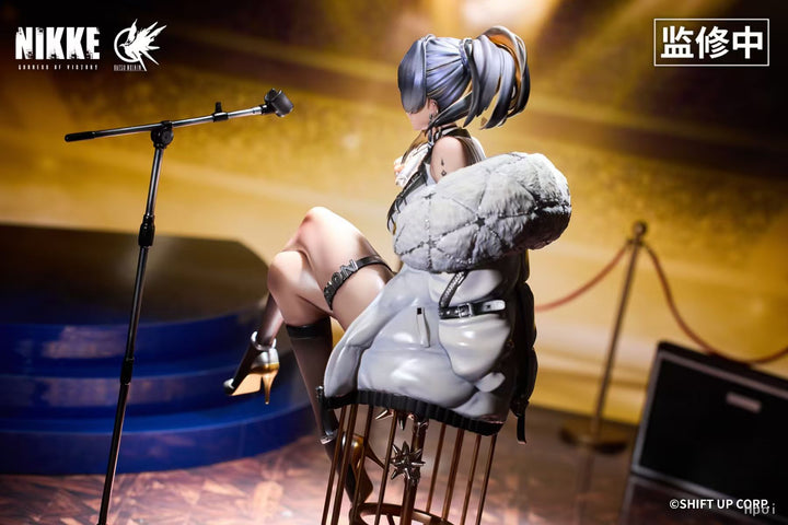 Noise Nikke: Goddess of Victory statue