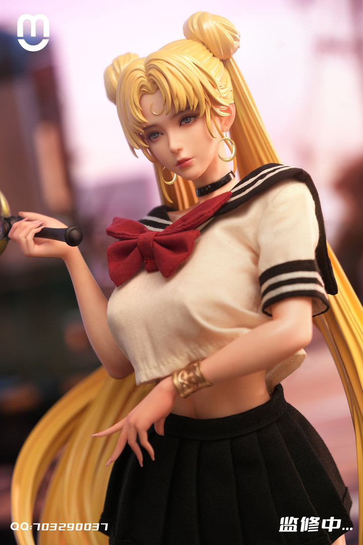 Usagi Tsukino Sailor Moon statue