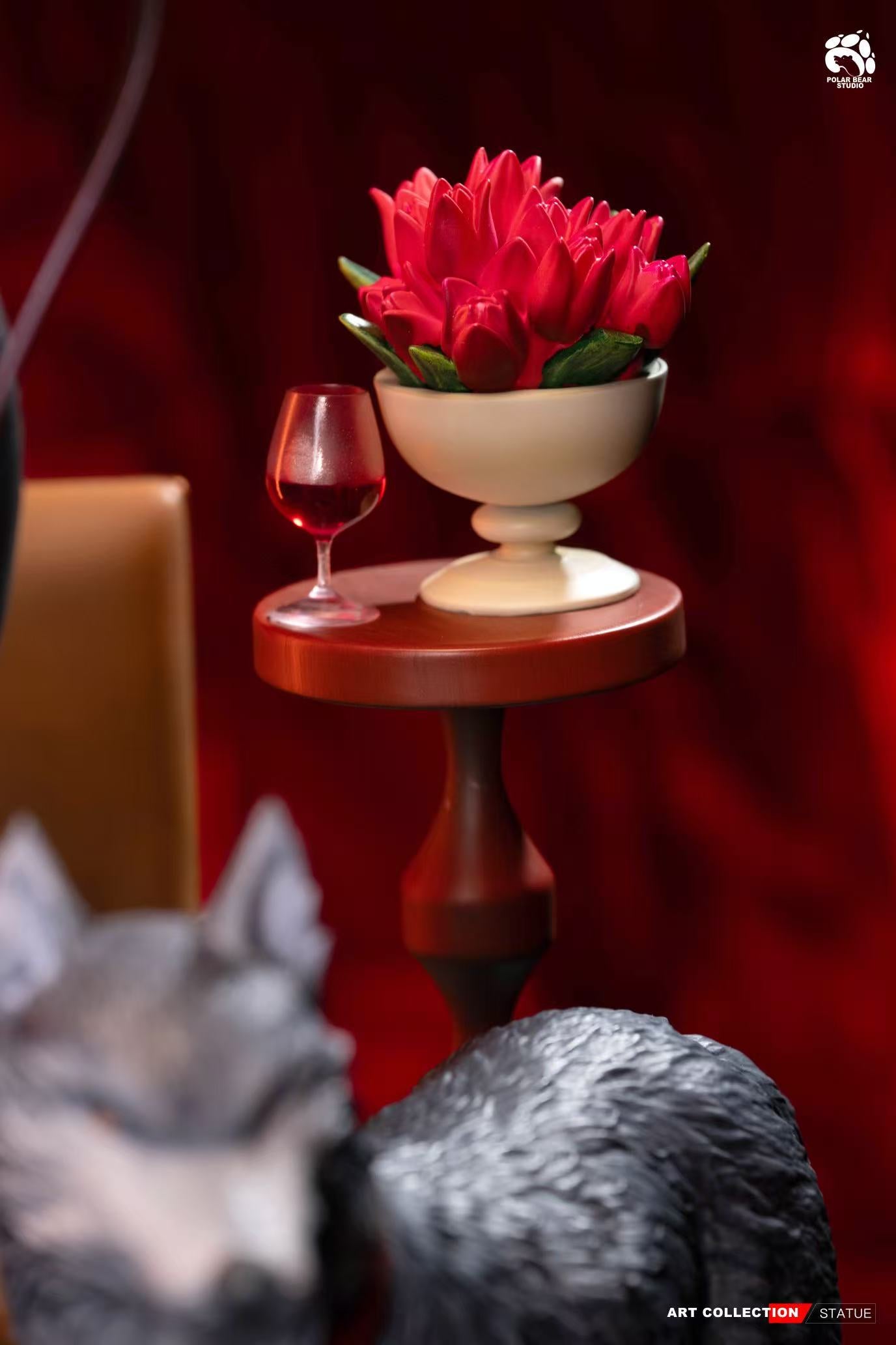 Chainsaw Man Makima statue