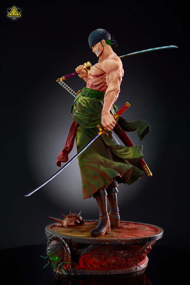 One Piece figure Zoro left