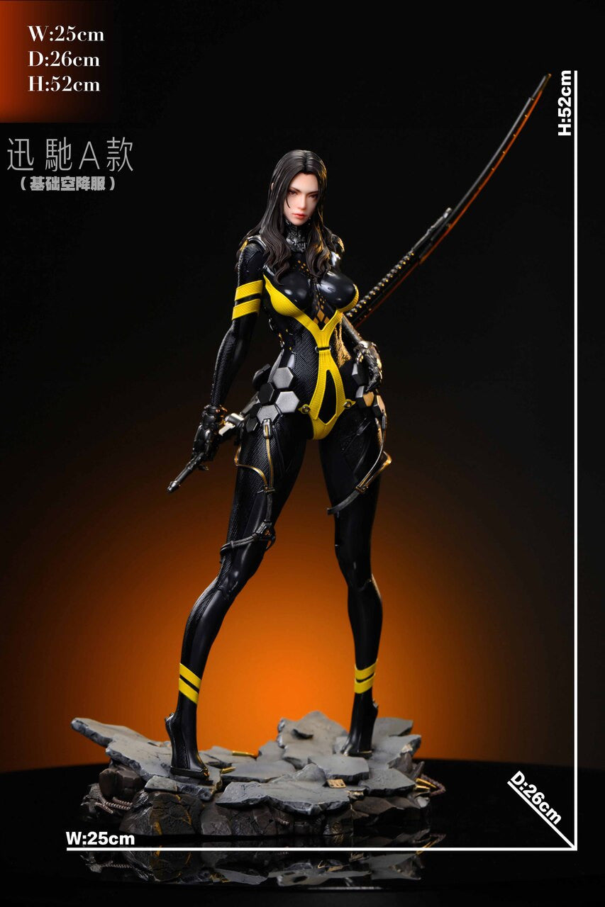 Tachy anime statue