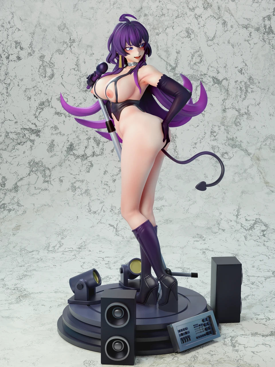 nude figure