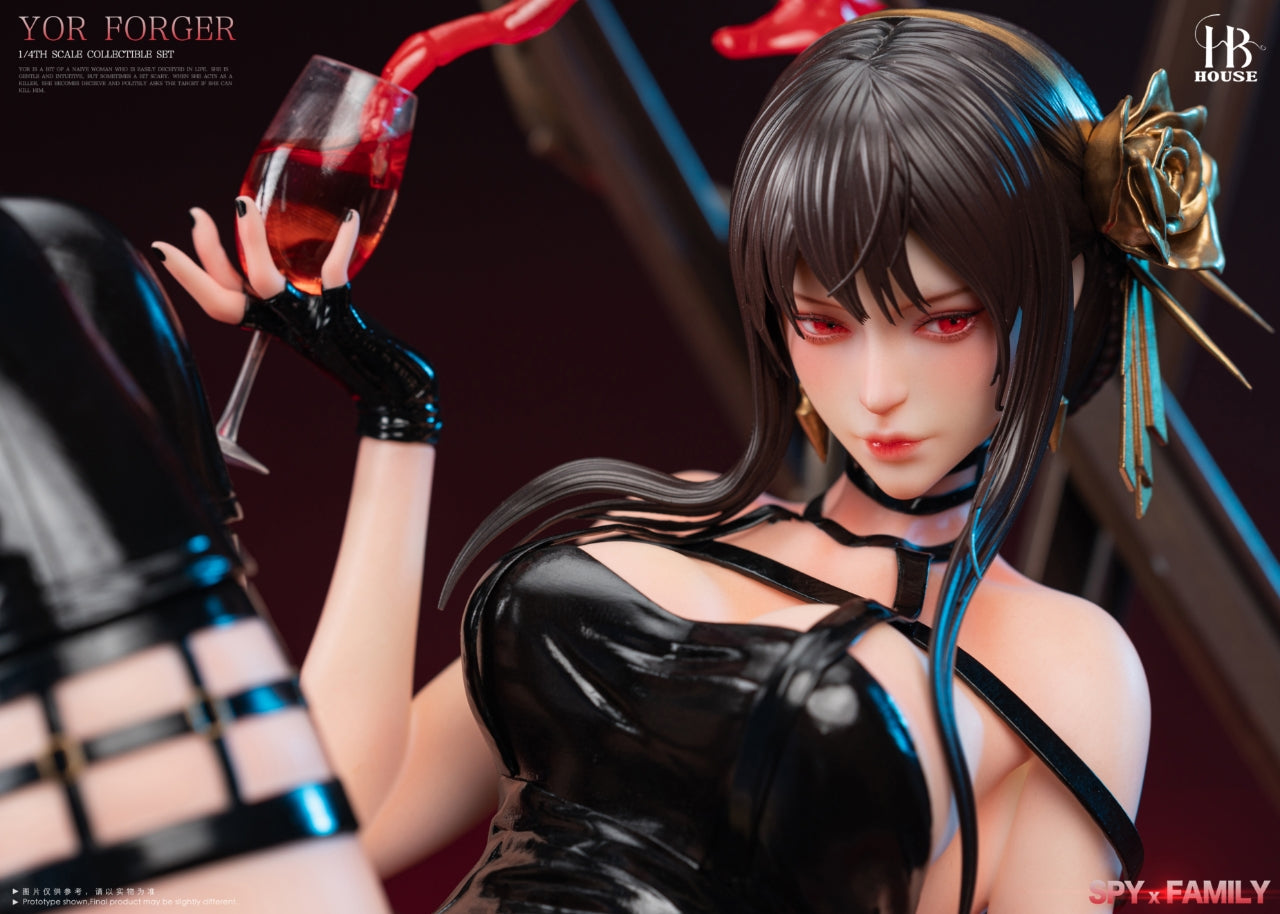 Yor Forger anime figure