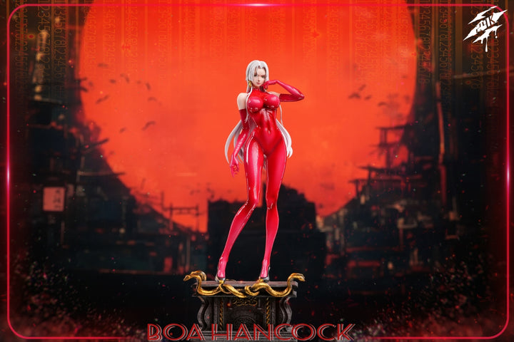 Boa Hancock statue