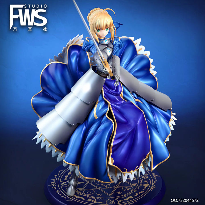 Saber anime figure