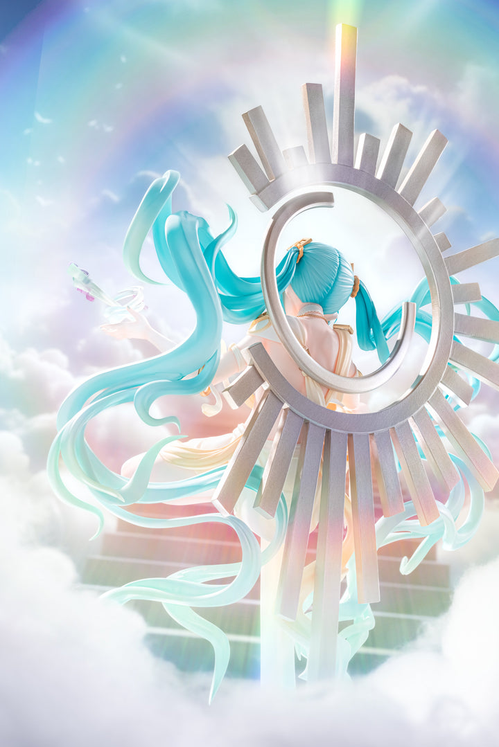 Hatsune Miku figure back