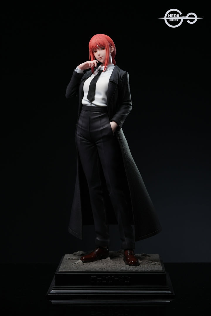 Makima anime statue