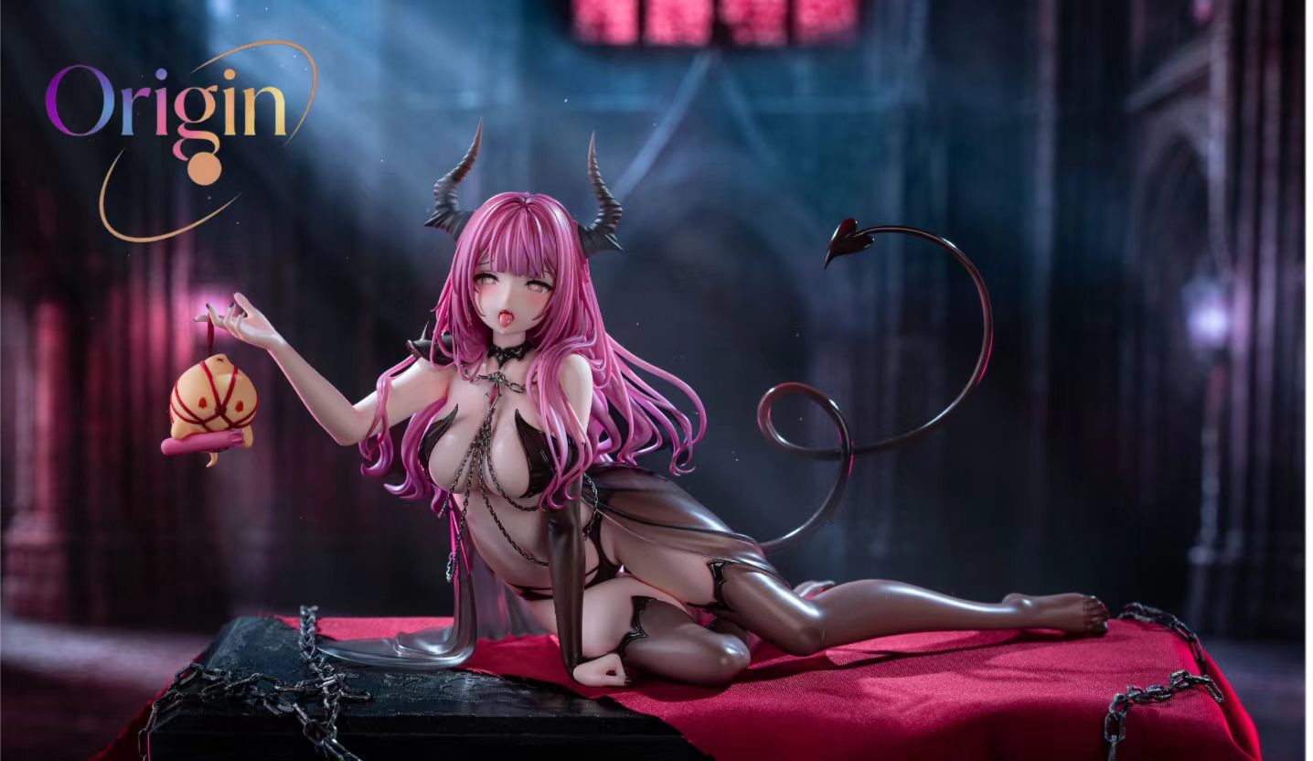 Azur Lane statue