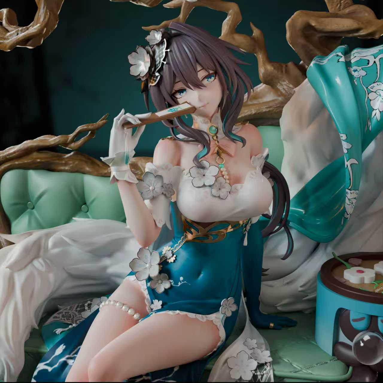Ruan Mei hentai statue