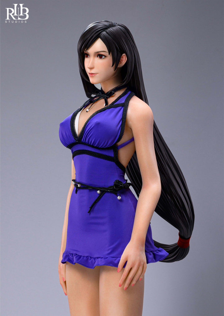 Tifa hentai figure