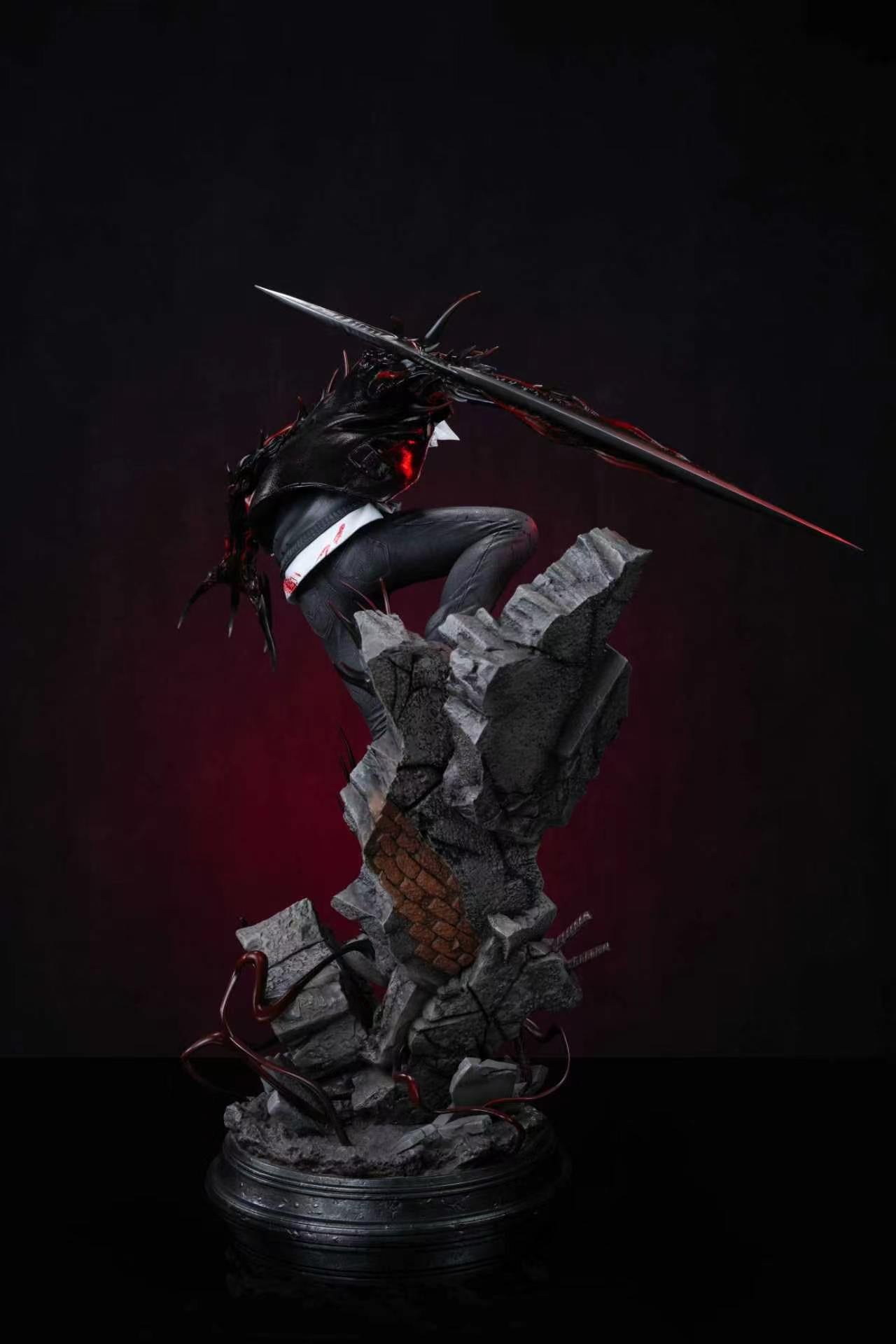 Prototype Alex Mercer statue