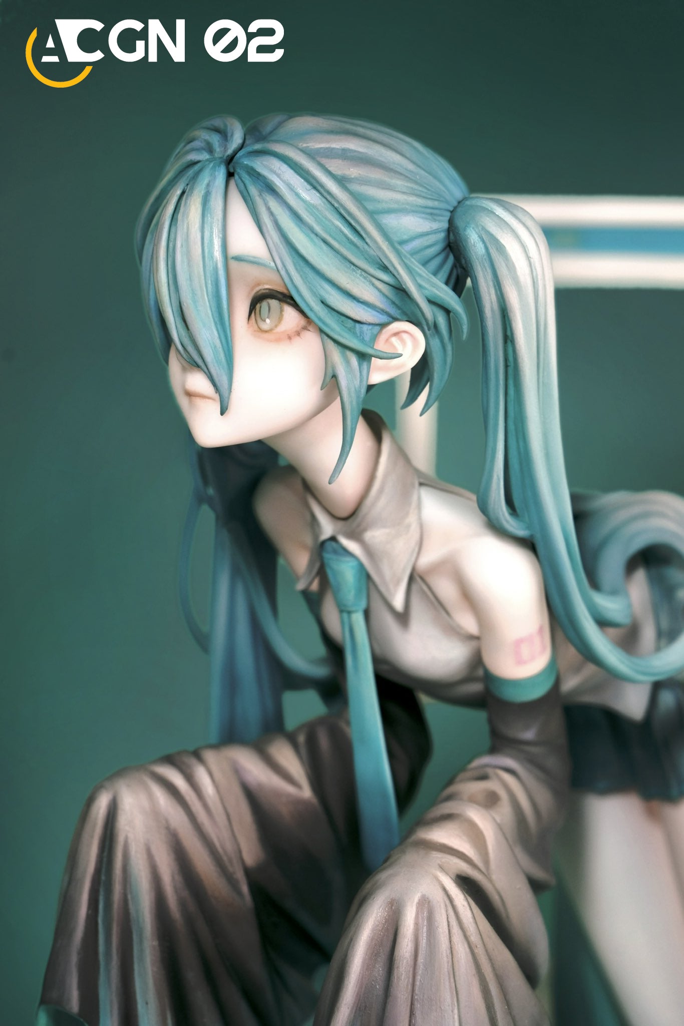 Hatsune Miku statue