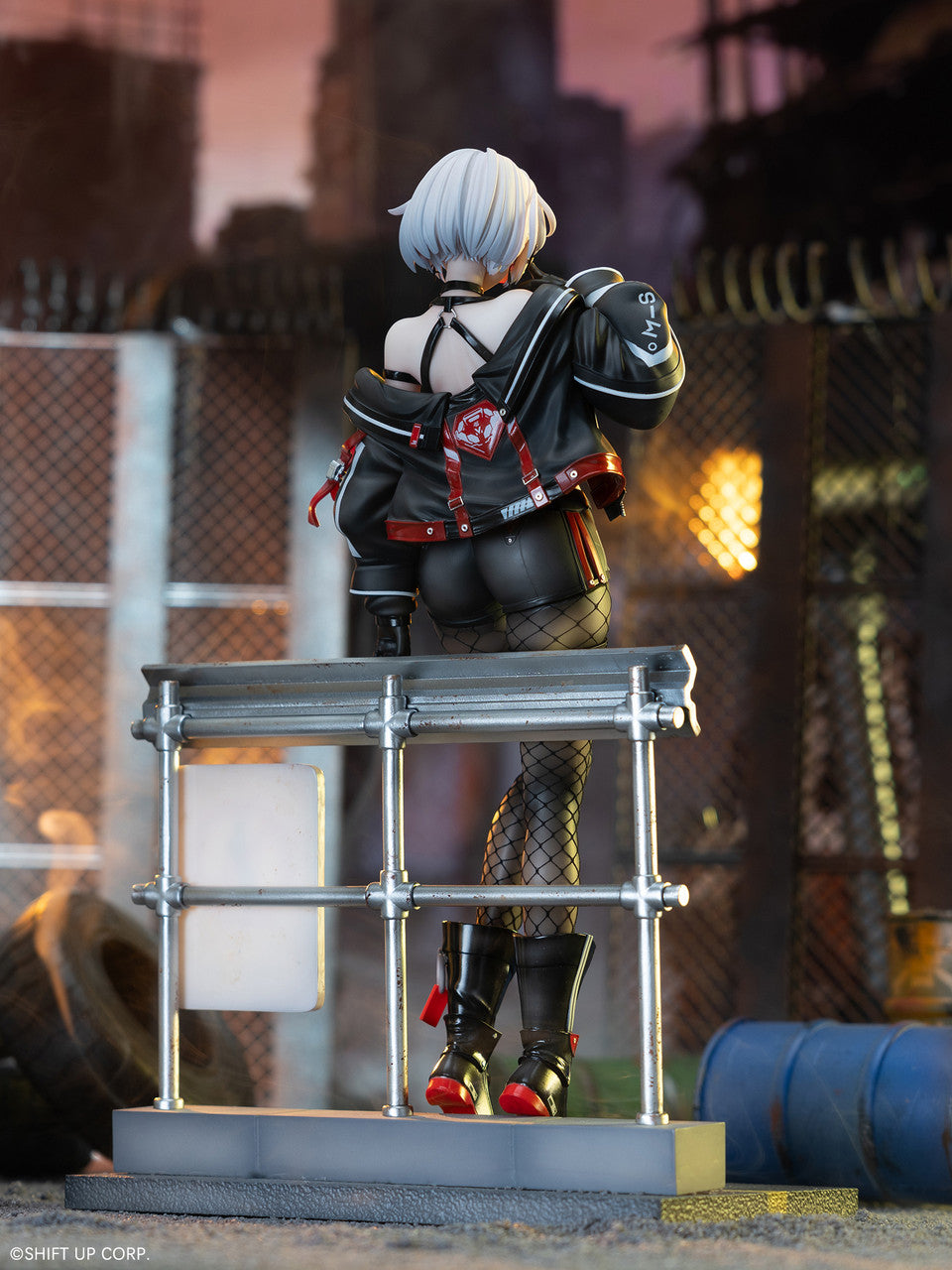 [Pre-order] 1/6 Drake Racer Nikke - KAWA DESIGN Studio