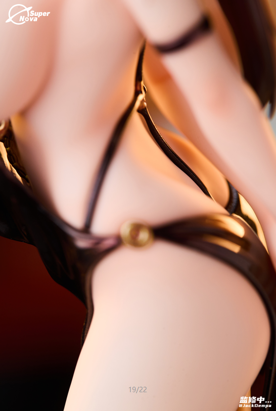 Miyamae Shiho figure detail