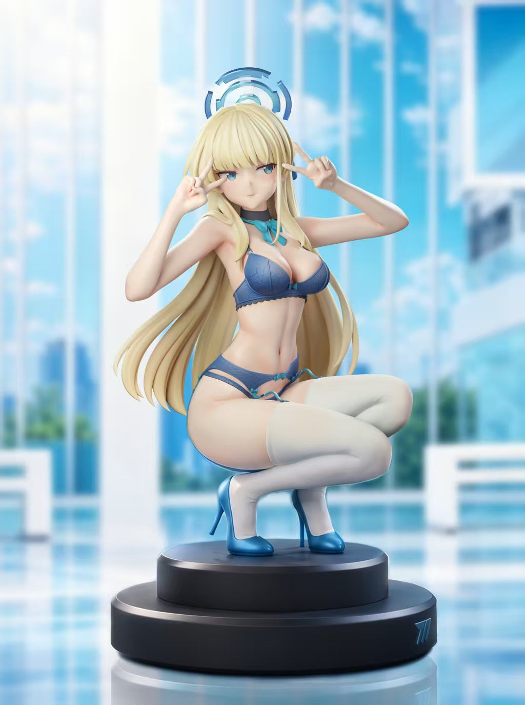 Asuma Toki anime statue