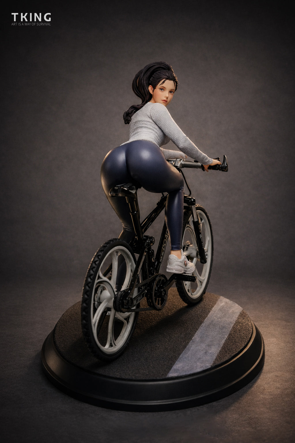 [Pre-order] 1/8 Bicycle Girl Figure - TKing Toys