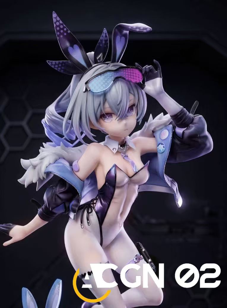 Silver Wolf figure