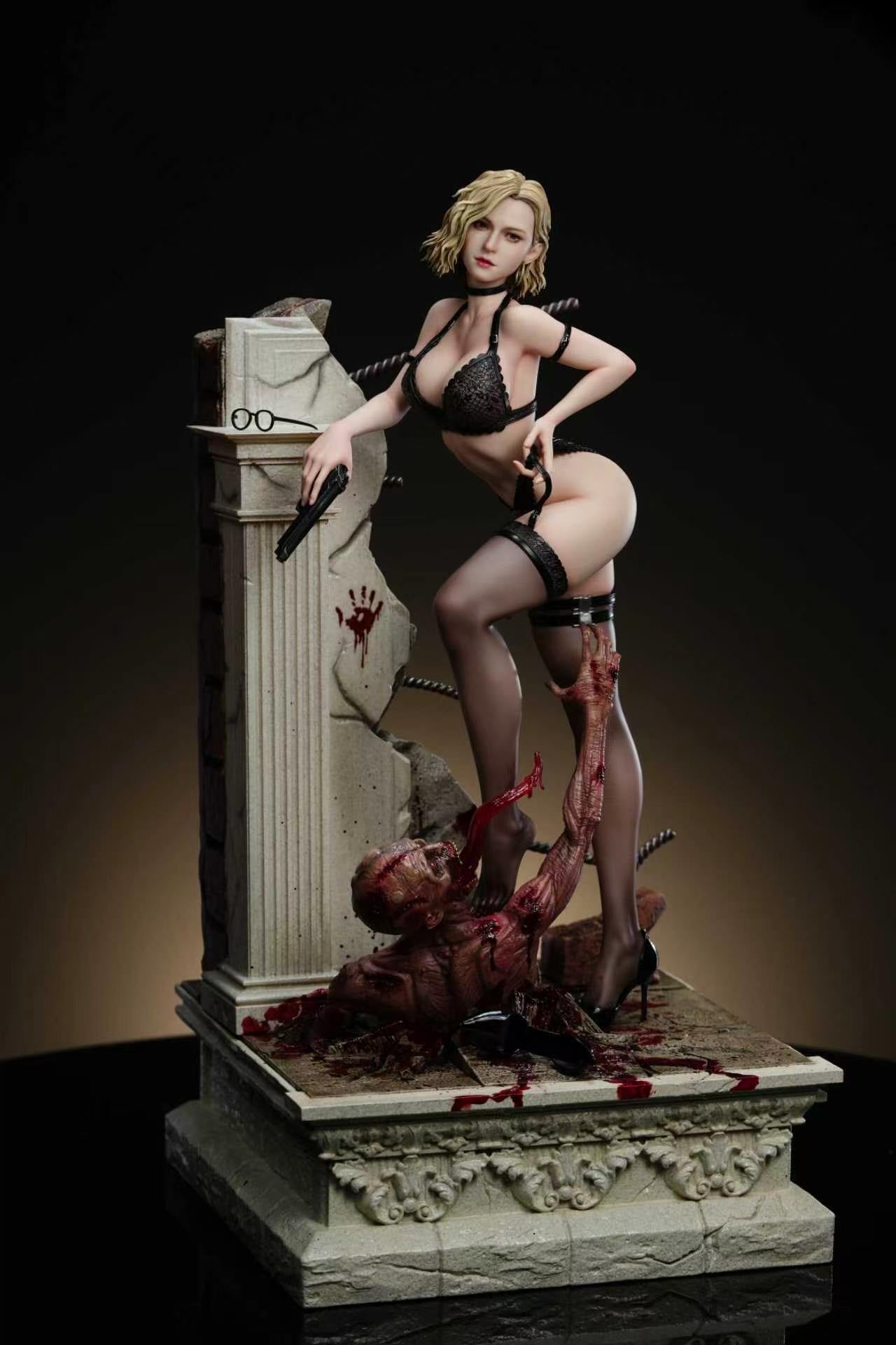 Grace Ashcroft statue