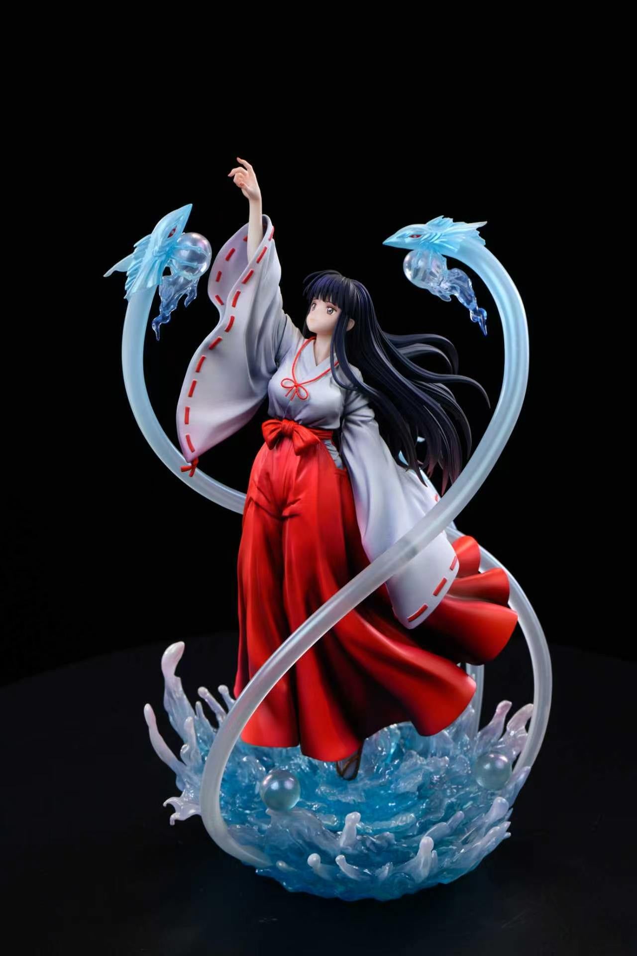 Kikyo statue
