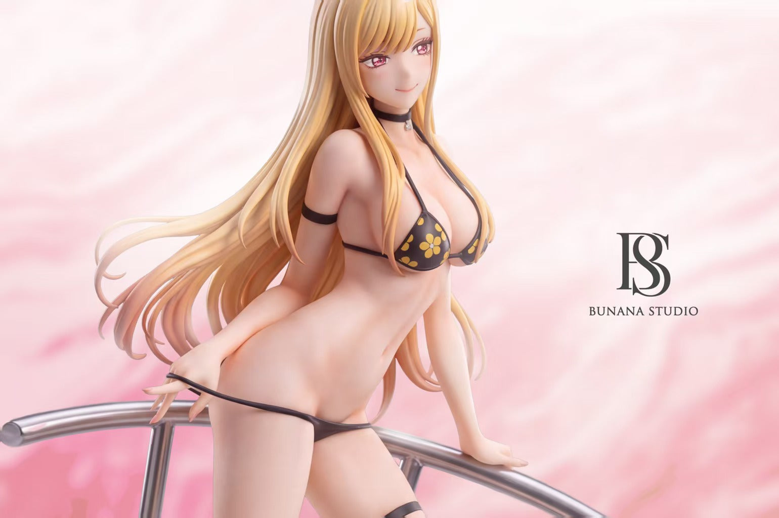 Marin Kitagawa statue
