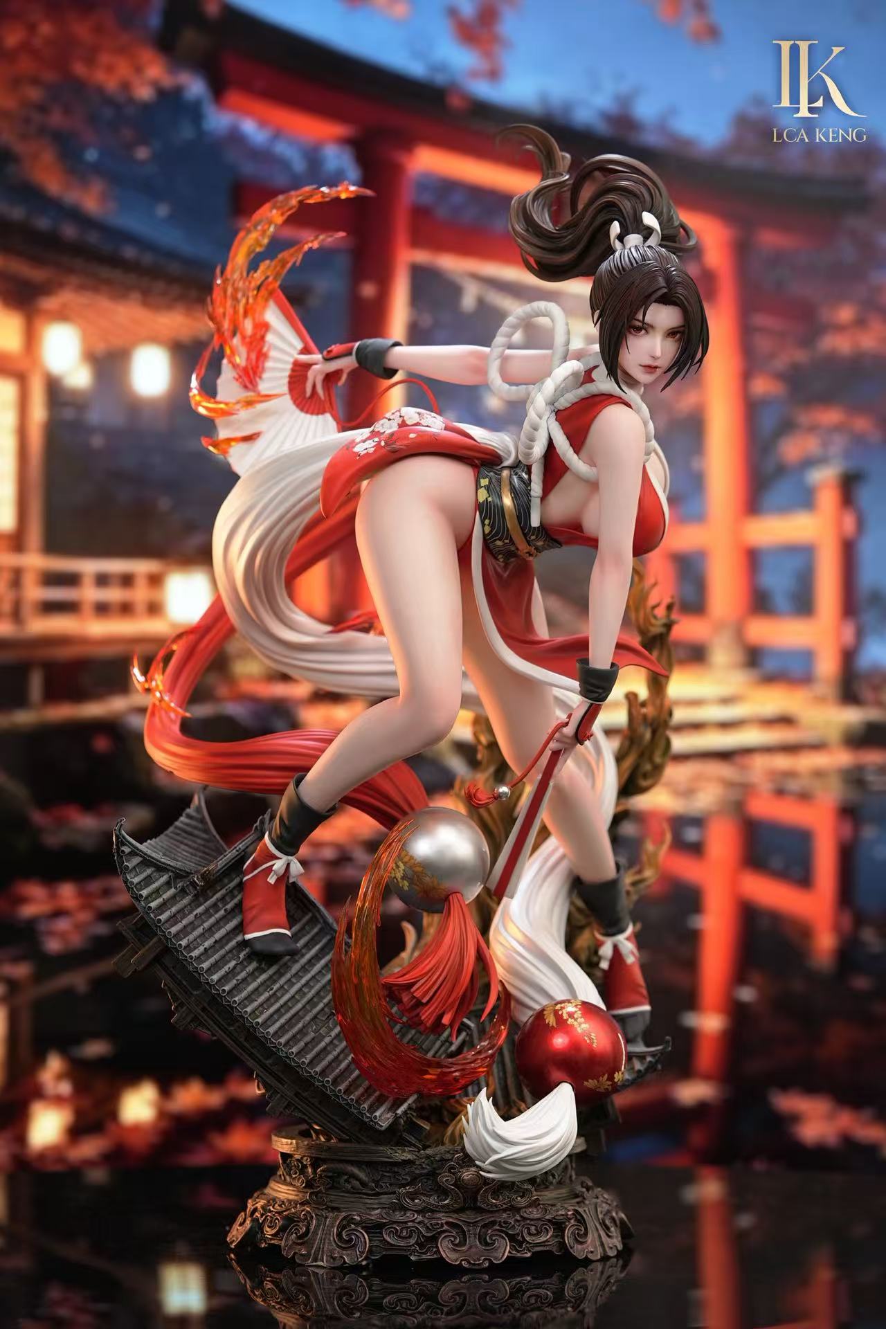 Mai Shiranui hentai statue