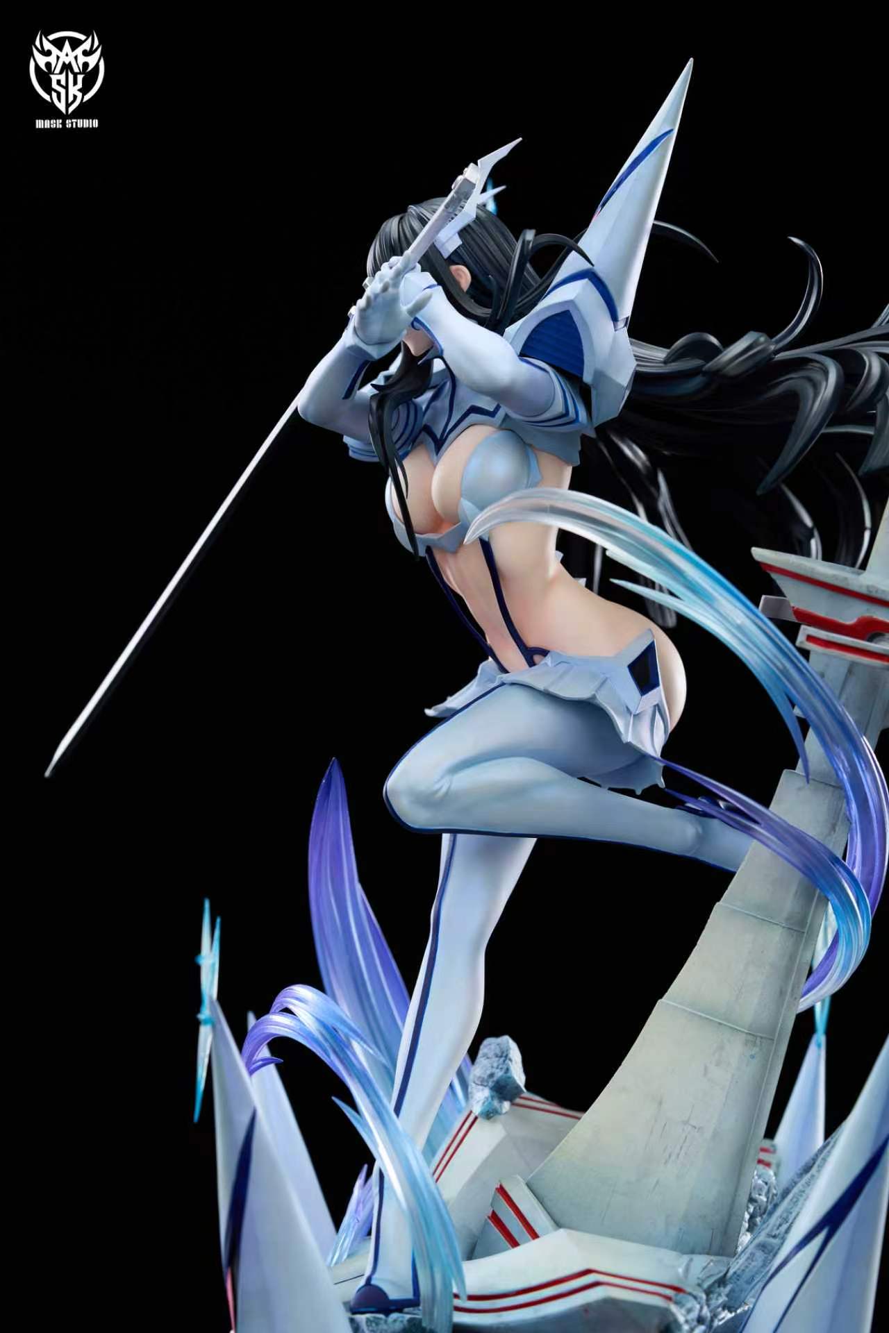 Kill La Kill statue