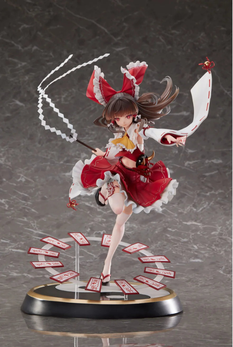 Reimu Hakurei figure front 2