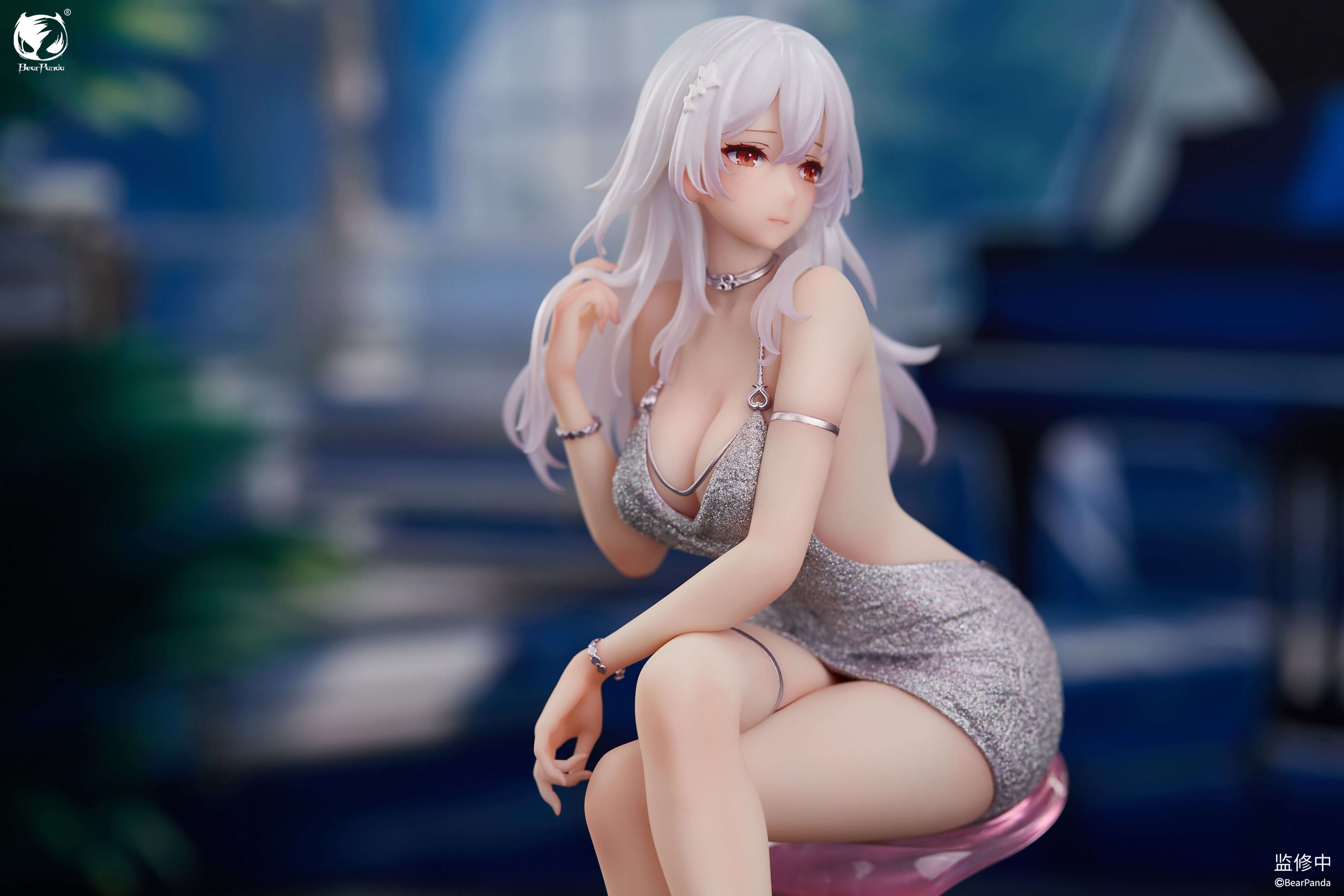 Serina 1/6 figure in shiny silver dress, seated on a piano bench.