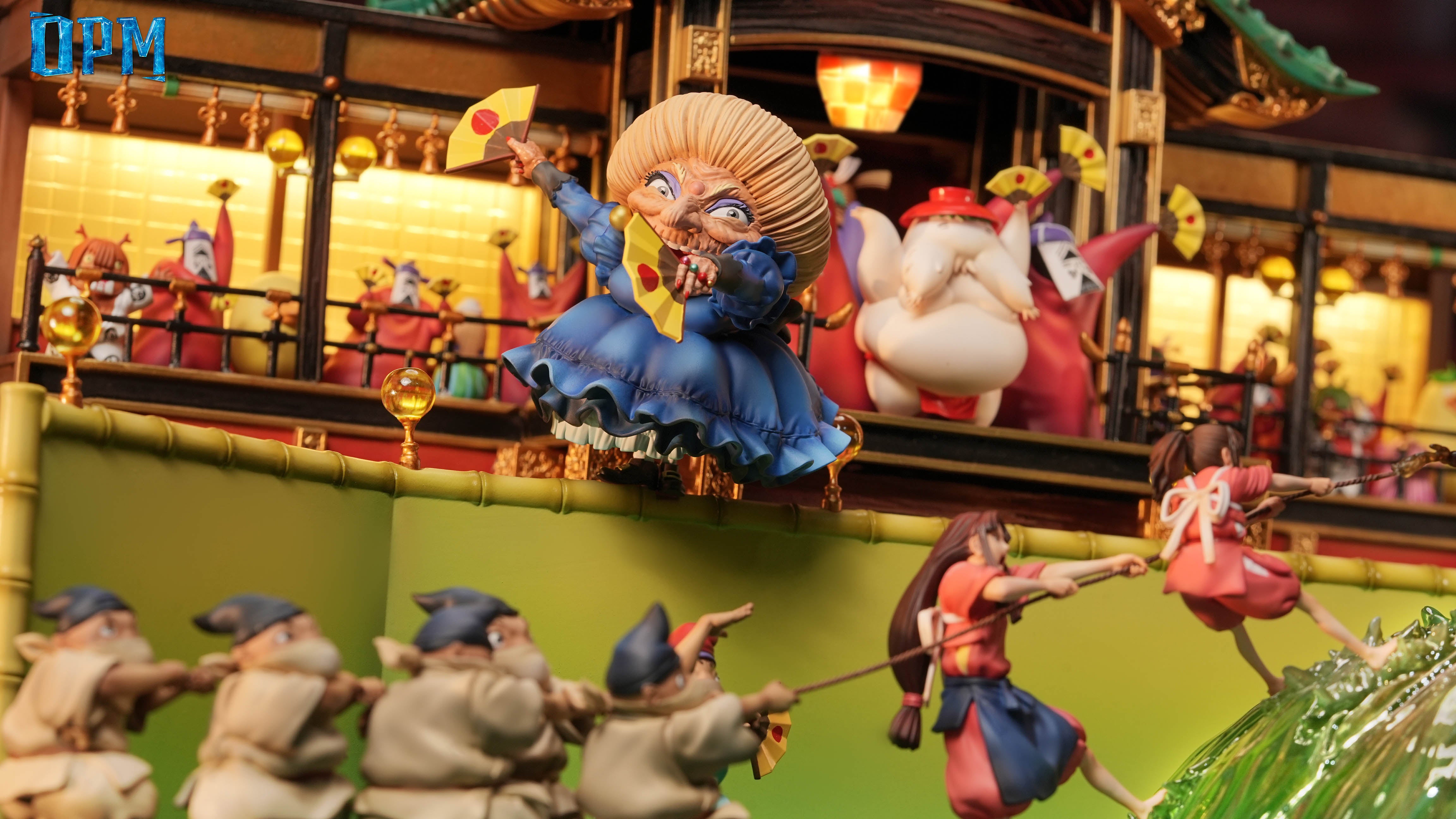  Spirited Away statue