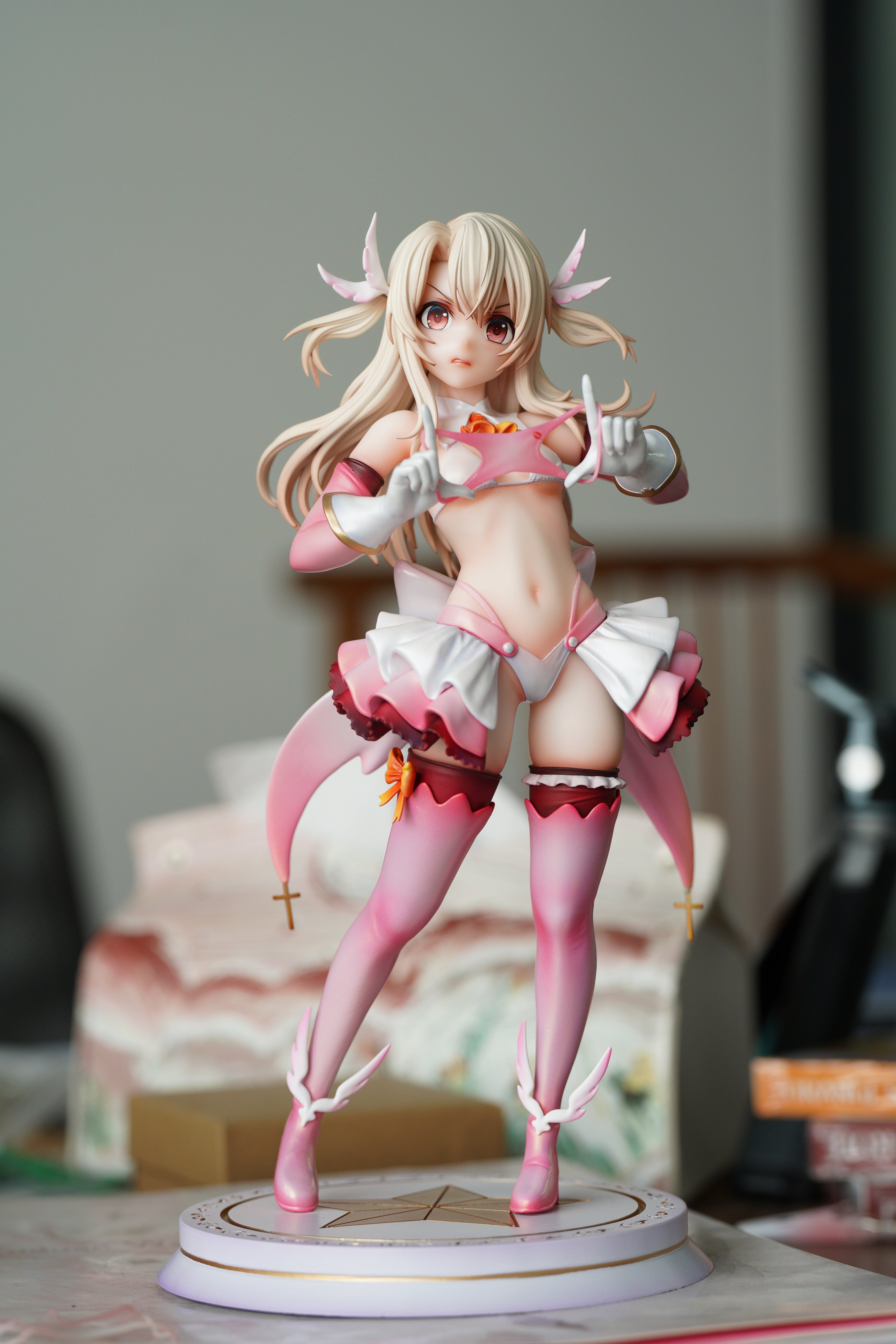[Pre-order] 1/6 Illyasviel von Einzbern - Impression Studio