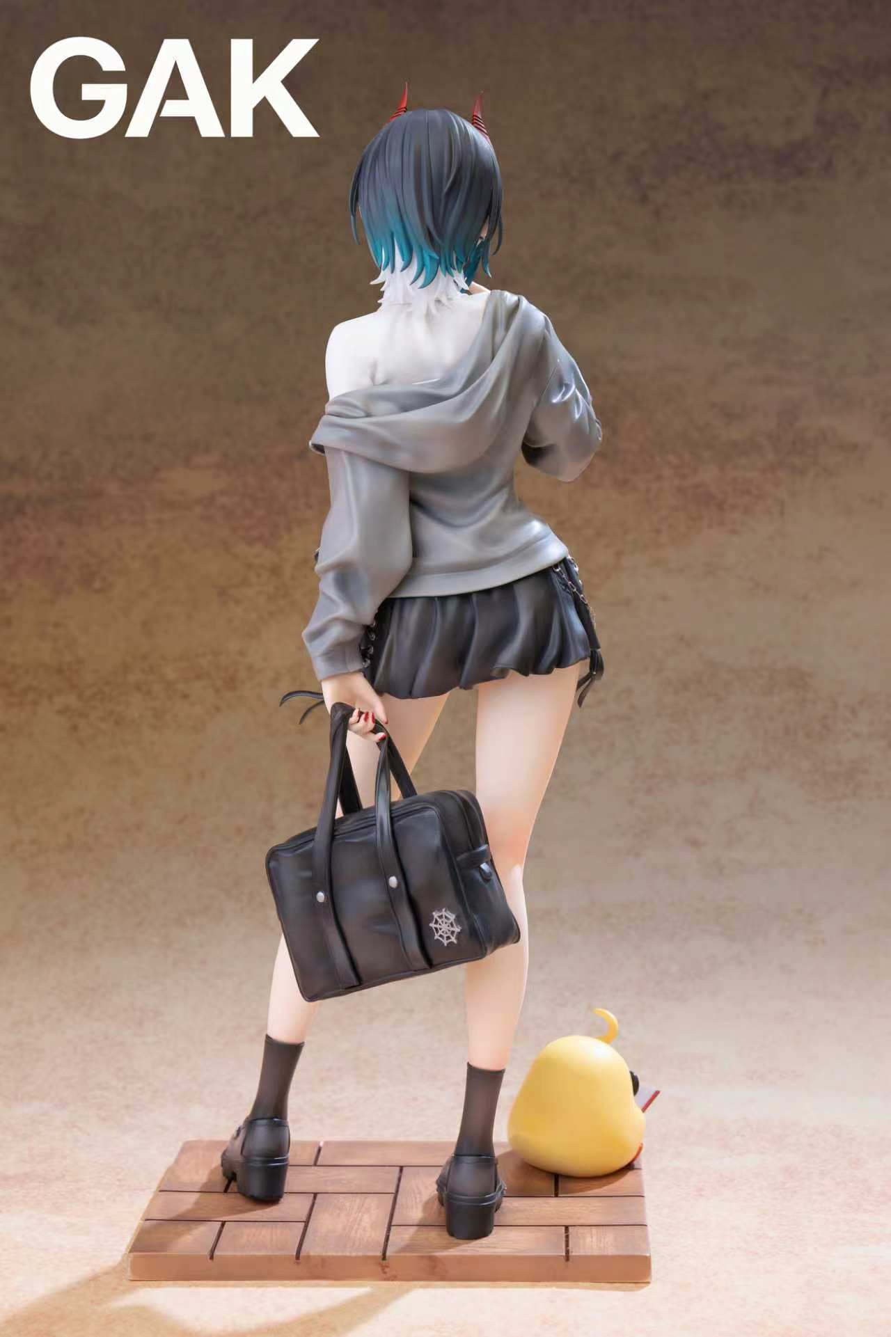 azur lane anime statue
