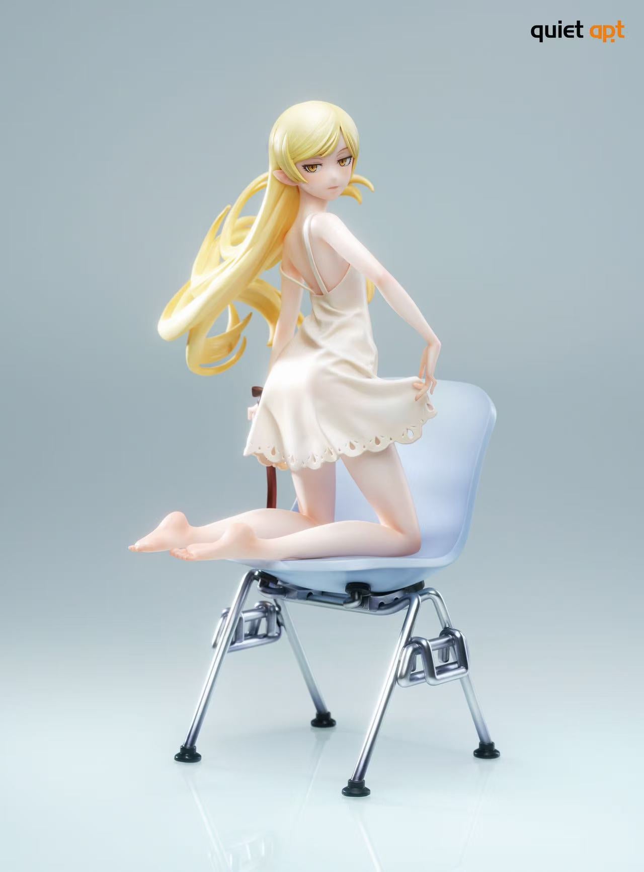 Shinobu Oshino statue
