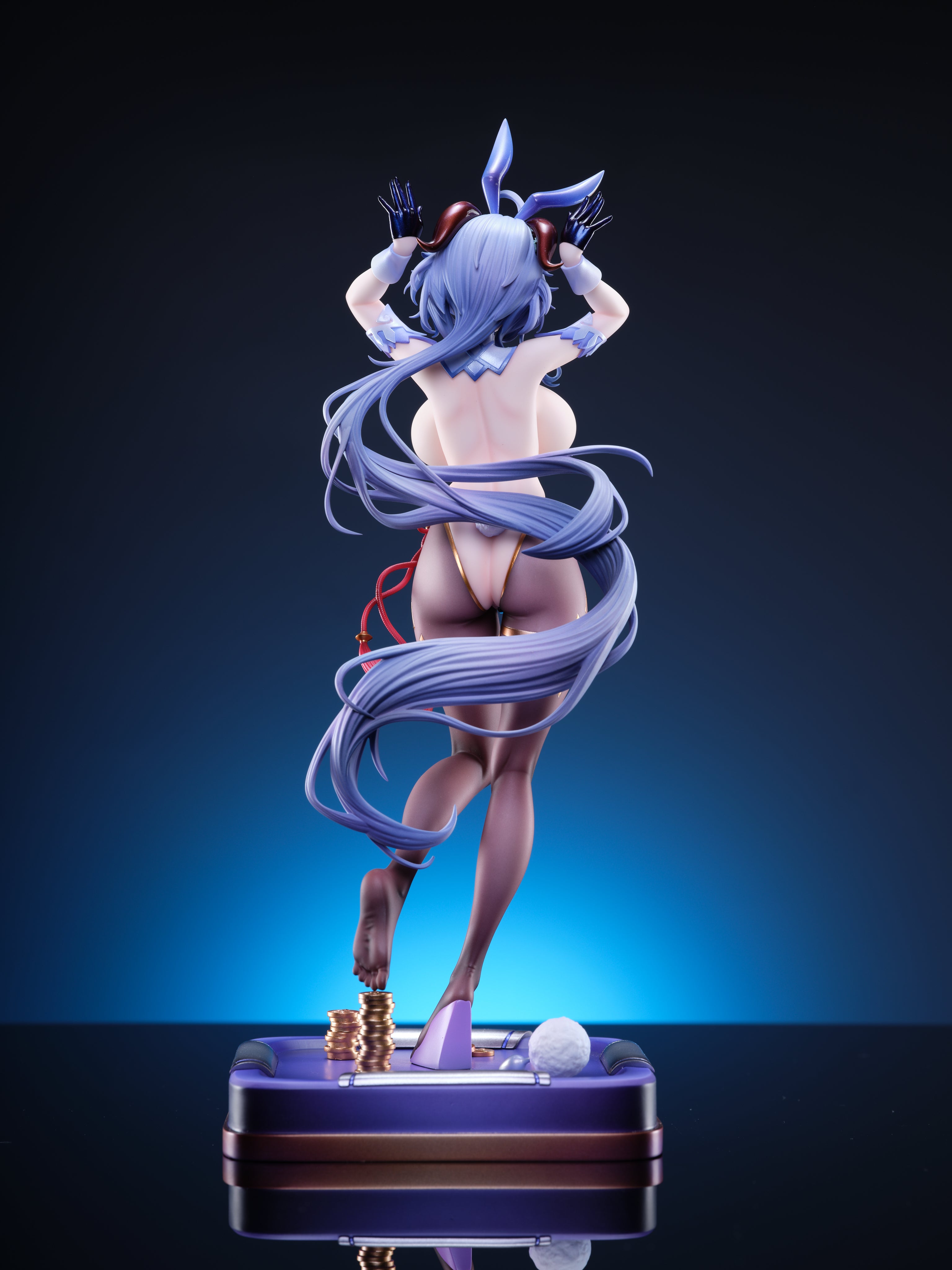 GanYu hentai statue
