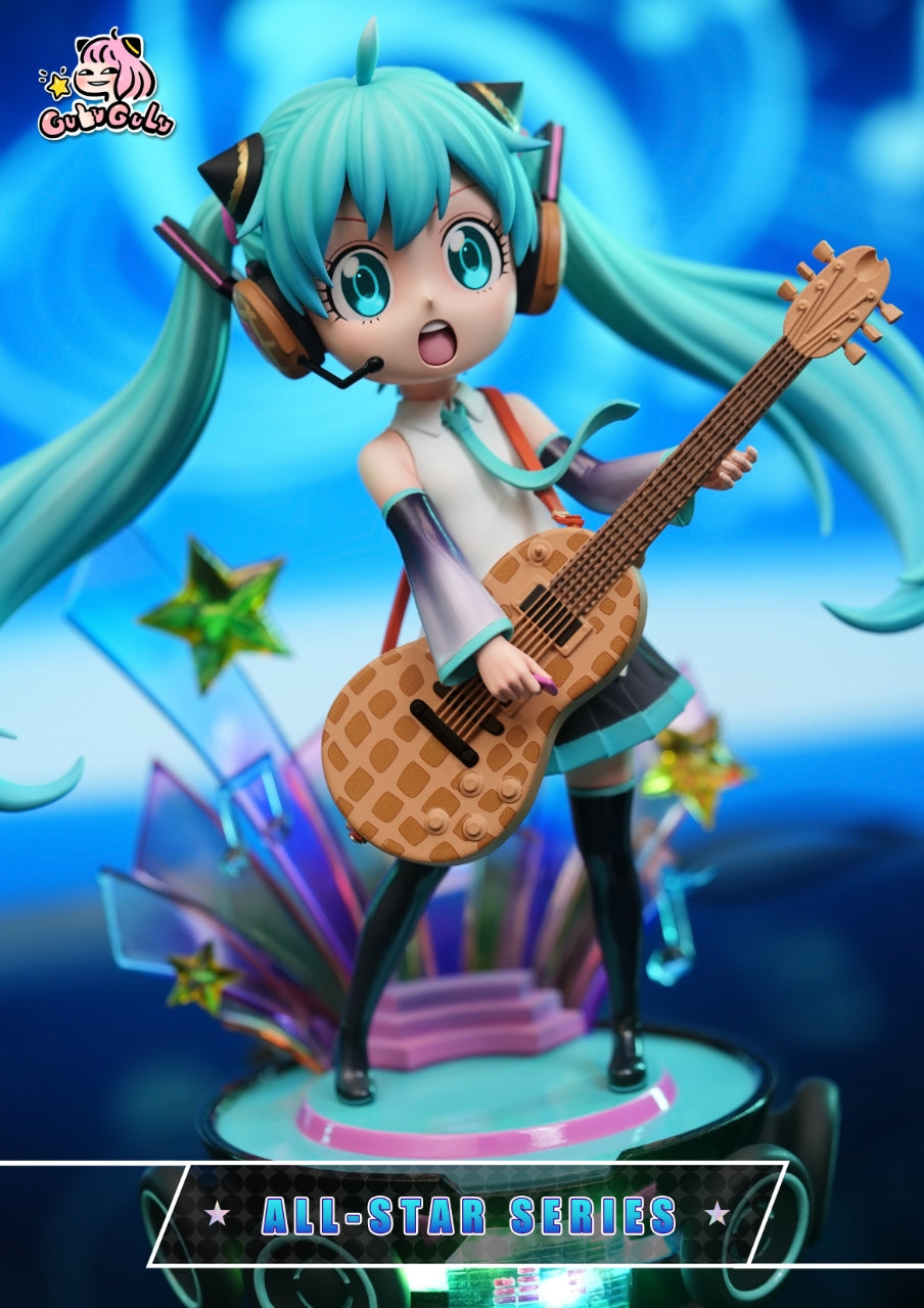 Hatsune Miku statue
