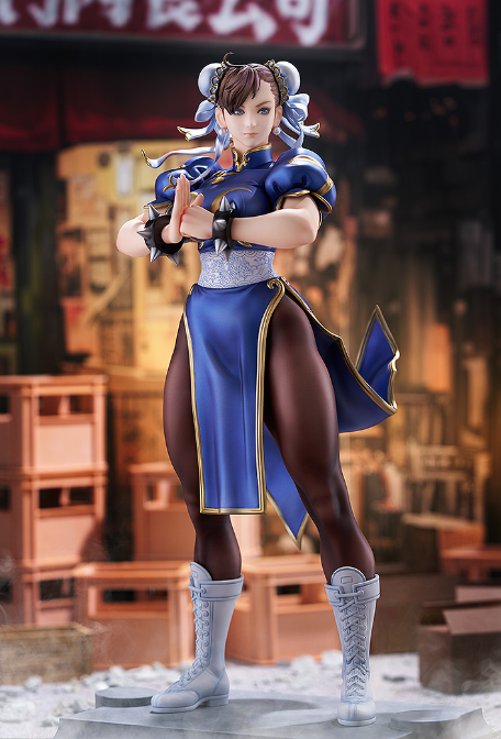 Chun Li statue