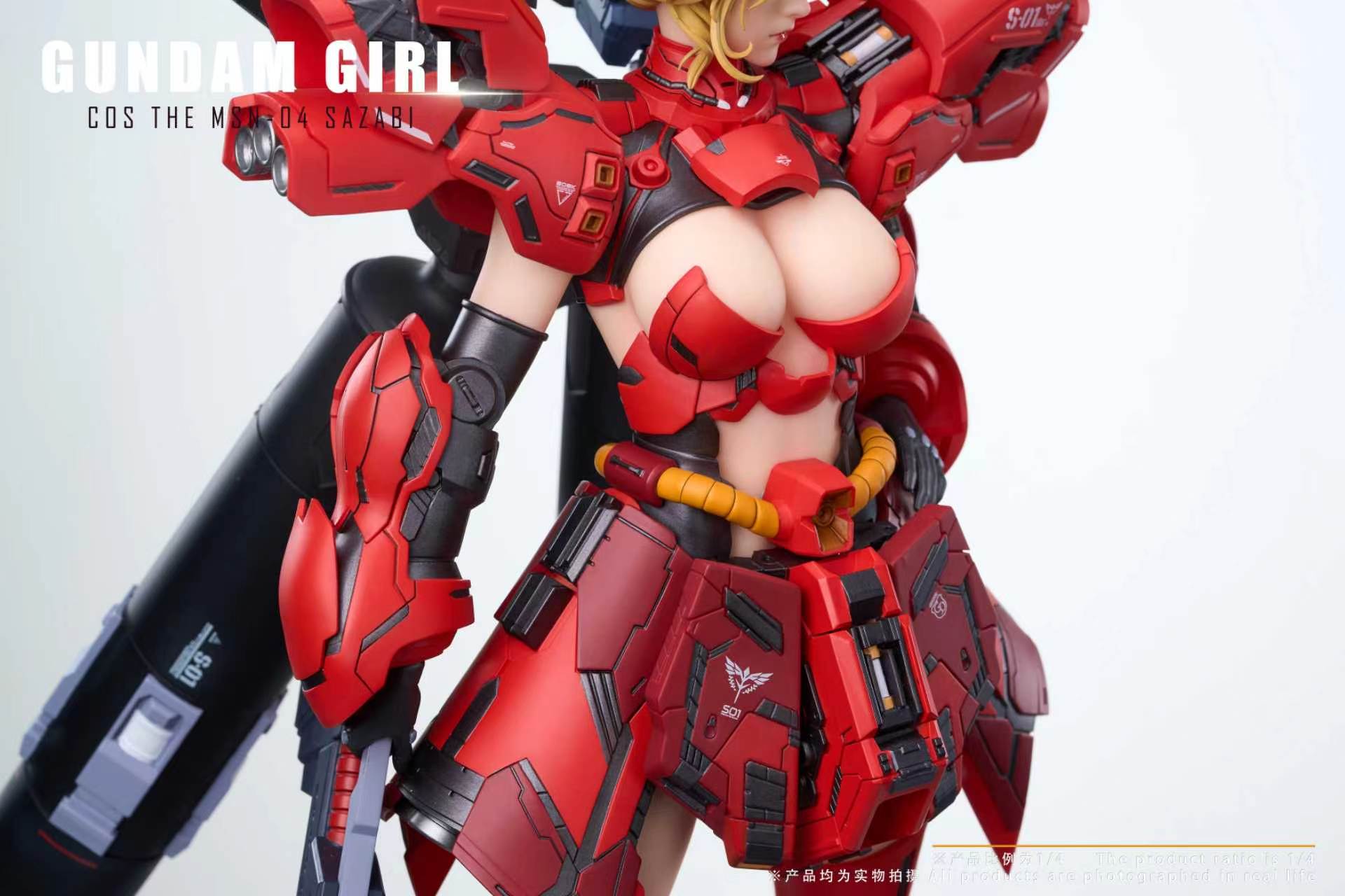 Gundam Sazabi statue